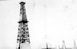 Oil country - [oil well in Turner Valley, Alberta]