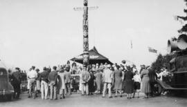 Dr. G.H. Raley, D.D., F.R.G.S. speaking [at Prospect Point]