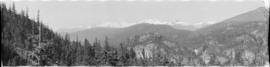 [View of the Tantulus mountain range near Squamish]
