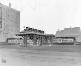 [Photograph of Imperial Oil gas station : job no. 226]