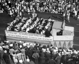 Vancouver Exhibition Parade, Fraser Valley Milk Producers Assn.