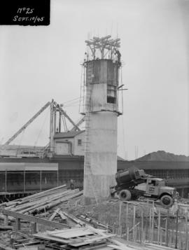 Powerhouse construction - constructing chimney