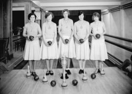Commodore, "International" girls' bowling team