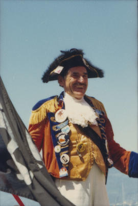 Man wearing pirate costume