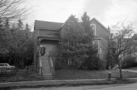 [2744 Ontario Street]