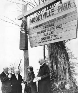 [Major J.S. Matthews unveils wooden memorial for Moodyville at the foot of Queensbury Avenue]