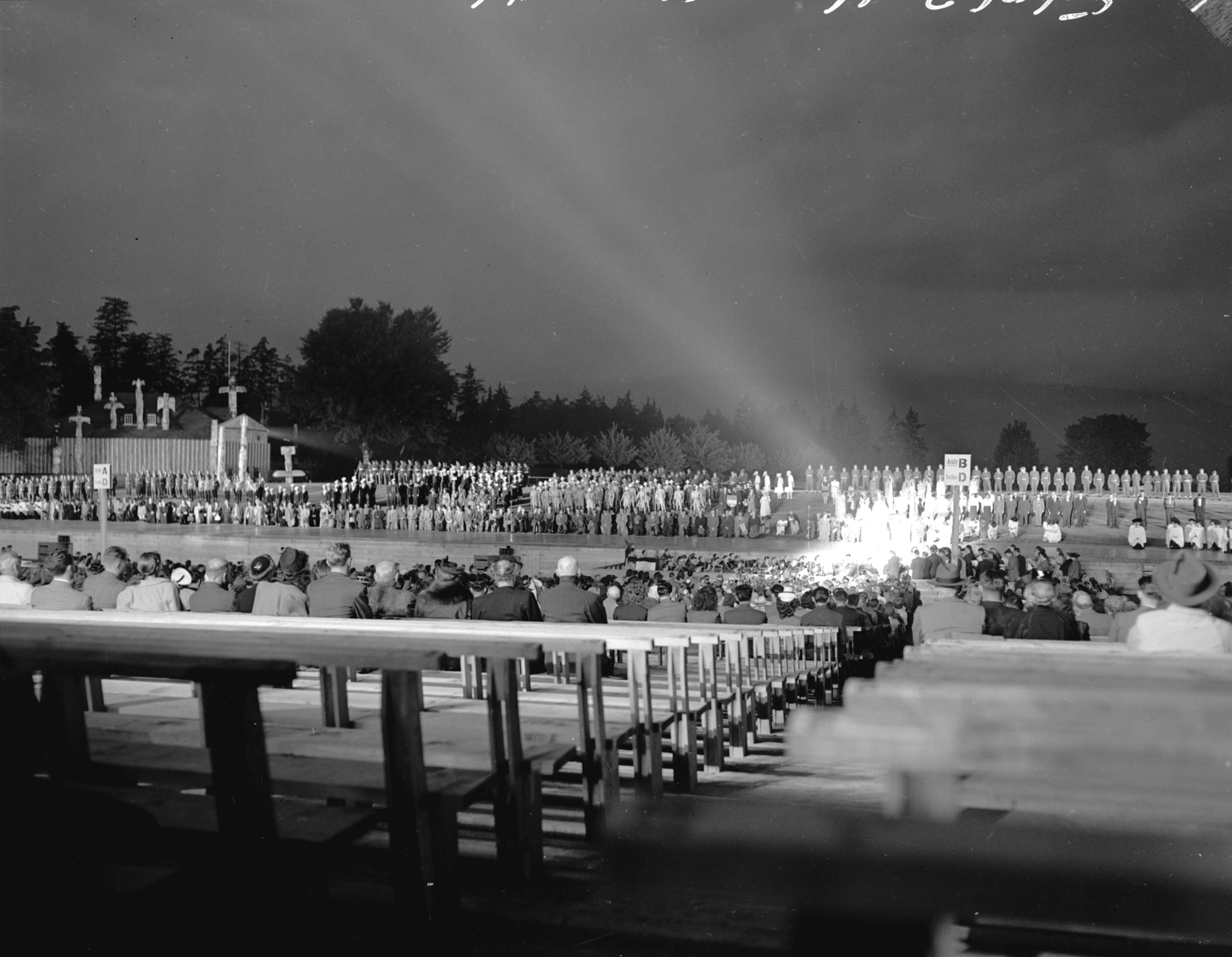 View of] lighting at Jubilee Show - City of Vancouver Archives