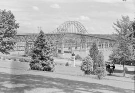 Scenes : Pattullo Bridge and Peace Portal