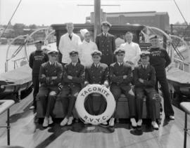 [Captain Stacey and crew of the"Taconite" - R.V.Y.C. ]
