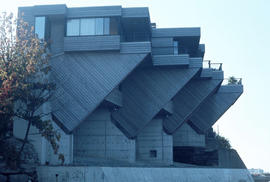 [Apartment building in Kitsilano]