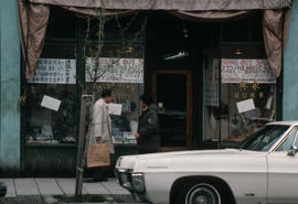 Exterior of Wing Hing Dry Goods, unit block East Pender