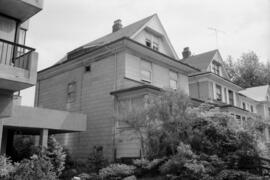 [1729 Nelson Street]