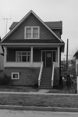 [4375 Prince Albert Street]