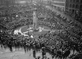 Remembrance Day ceremony at Cenotaph