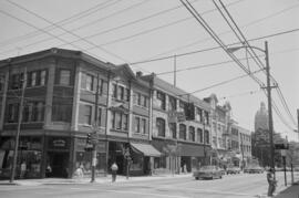 [Businesses at the intersection of West Pender Street and Homer Street]