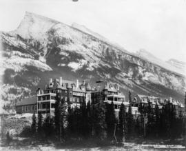 C.P.R. Hotel, Banff, Alta.