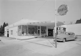 Shell Oil Co., Ken Whittaker : garage [at] Denman and Pendrel