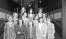 [Group portrait of female staff at the Vancouver News-Herald]
