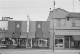 [3031 West Broadway - Finn's Shoe Store]