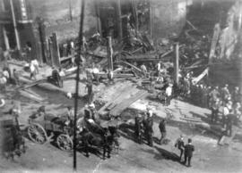 [Los Angeles Times Building after explosion]