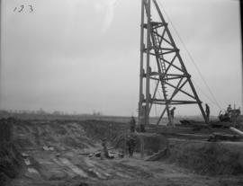 Waste water pumphouse and start of sheet pile driving