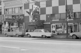 [44-50 East Hastings Street - Steam's Hot Dogs, Gulf Supper Club, and Guido Barbershop]