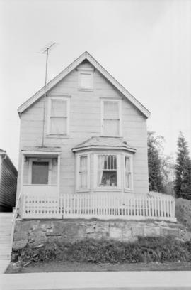 [837 Keefer Street]