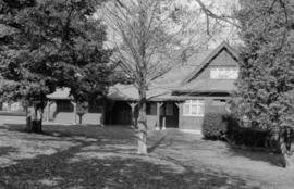 Memorial Park South Field House