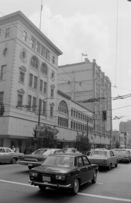 [515 West Hastings Street - Eaton's Department Store, 1 of 2]