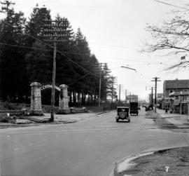 [Arch at entrance to Central Park, Burnaby]