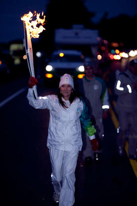 Day 004, torchbearer no. 156, Joanne Parkes - Campbell River