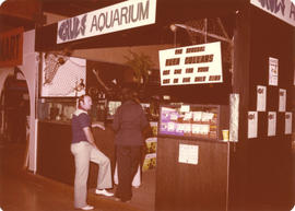 Paul's Aquarium display booth