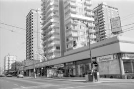 1200 Robson Street north side