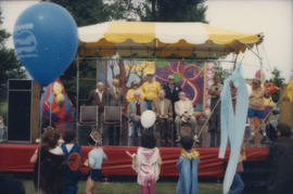 Group on stage at Park Party Tour