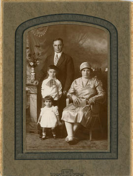 De Marchi - Fortunato family - 1932