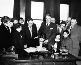 Mayor Fred Hume's office, Helen Hunt (nee Stewart) signing register