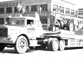 Jubilee Parade "John Deere" tractor float