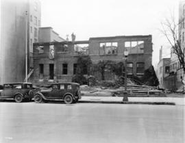 Demolition of old Vancouver Club building [915 West Hastings Street]