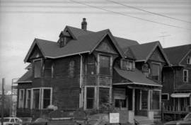 [Side view of Hodson House, 2 of 5]