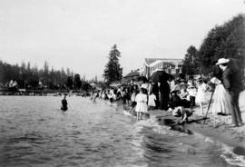 [English Bay Beach]