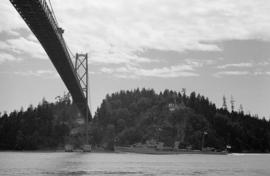 [Canadian naval escort ship passing Prospect Point during royal visit]