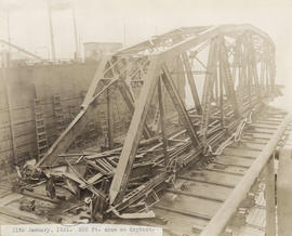 300 foot span on drydock : January 11, 1931