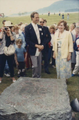 Group assembled around rune stone at Scandinavian Festival