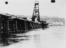 View of pier 1 and pile driver : May 13, 1924