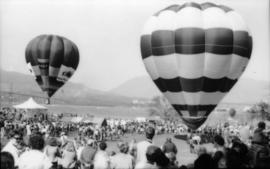 Hot air balloons