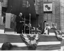 Rt. Hon. R.B. Bennett, P.C., K.C., LL.D., M.P., delivers oration [at City Hall]