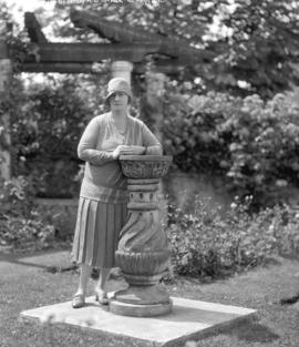 [Portrait of Mrs. A.D. McRae in the garden at Hycroft]