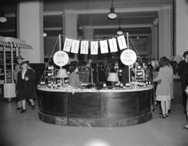 "Pink-It" display at Hudson Bay Company