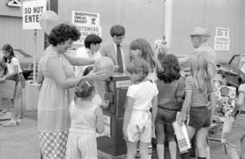 Kerrisdale sidewalk sale