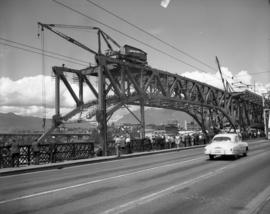 Steel erection, closure to M6.